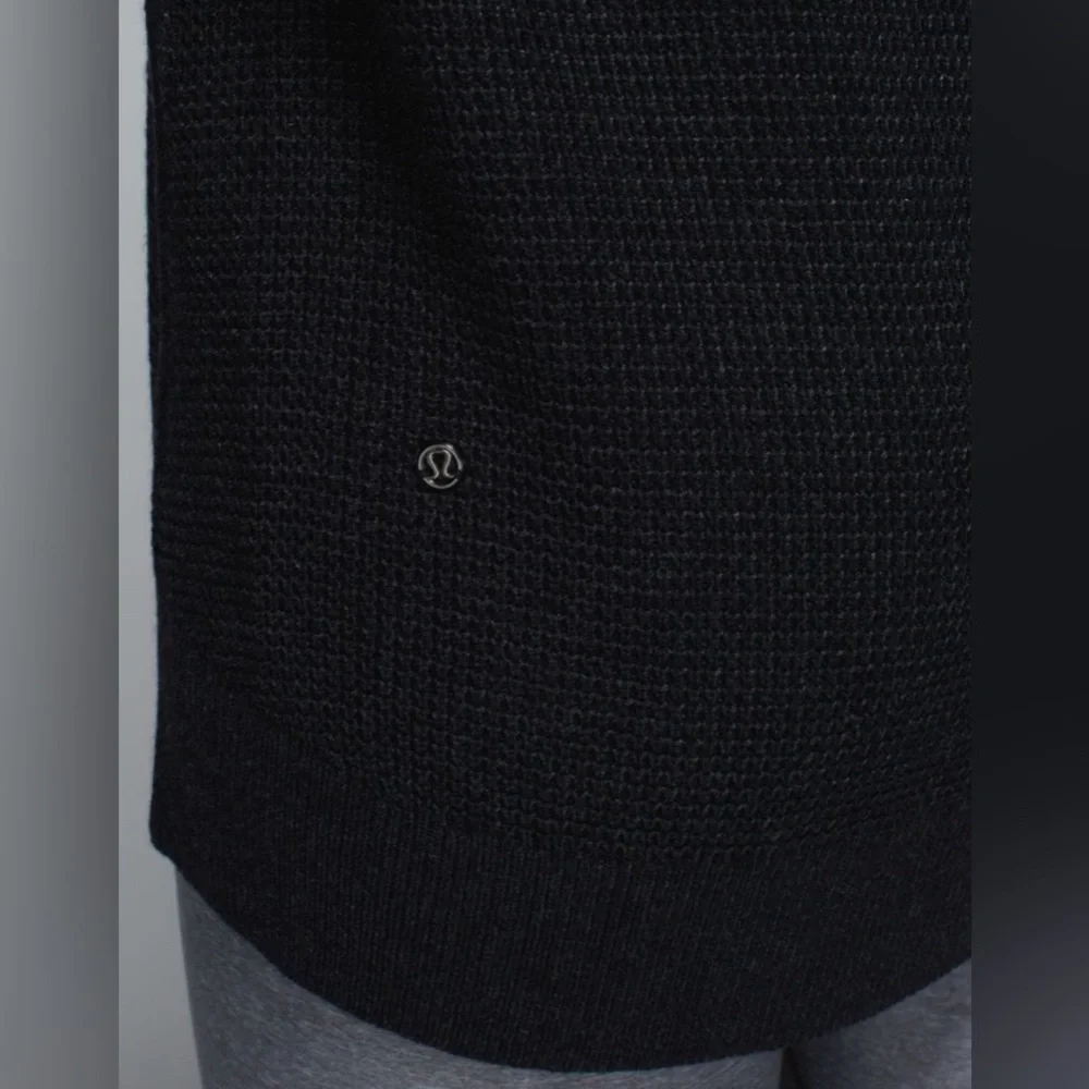 Lululemon The Sweater Life Knit Long Sleeve Shirt Top